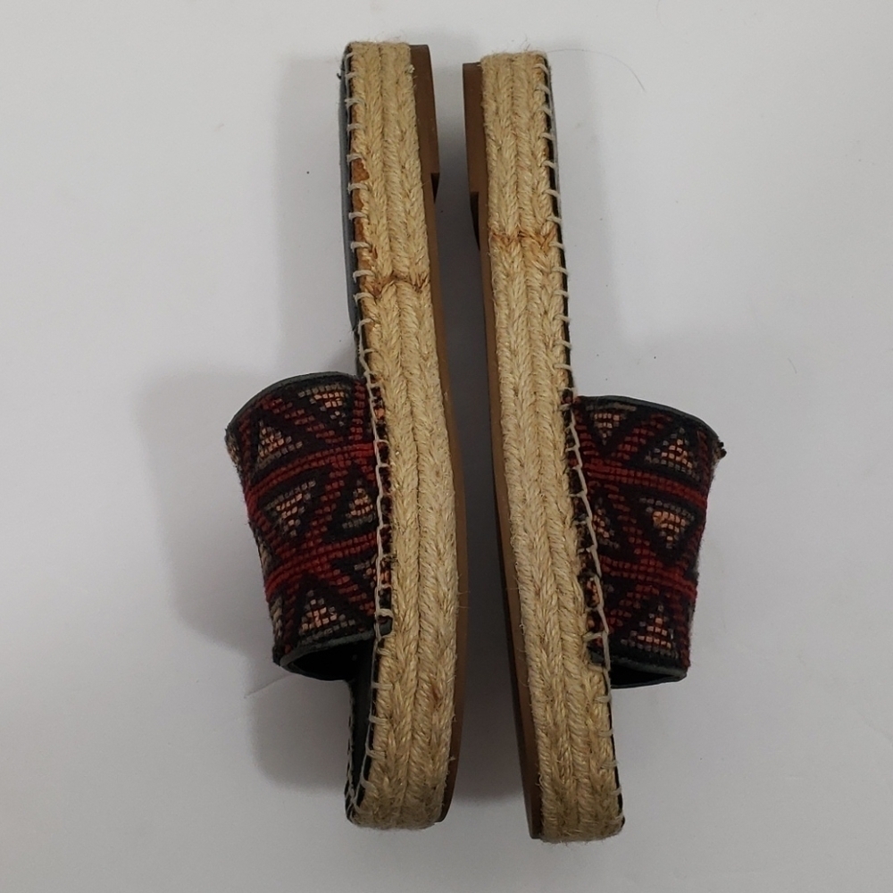 Botkier Jenny Red Triangle Boho Print Slide Sandals 7M - Picture 2 of 10